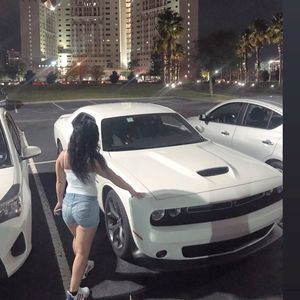 Meet your Posher, Nena